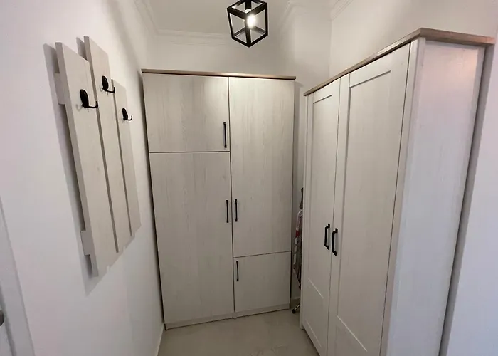 Solid Barrels Luxury Apartment Mamaia