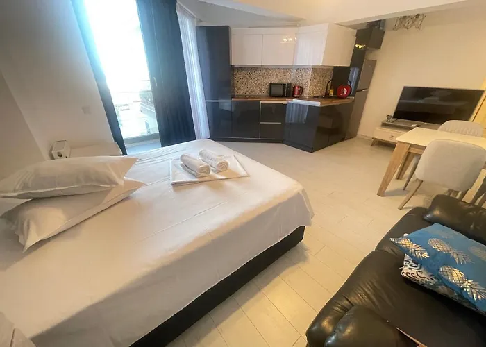 Apartment Solid Barrels Luxury Mamaia