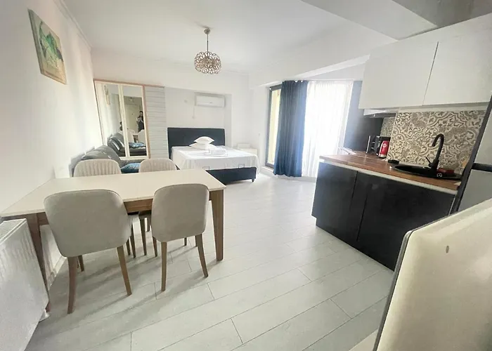 Solid Barrels Luxury Apartment