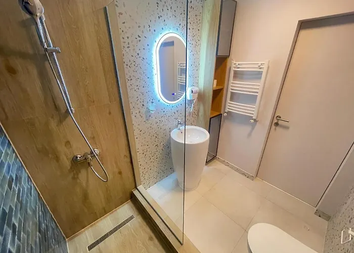 Apartment Solid Barrels Luxury Mamaia