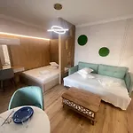 Solid Barrels Luxury Appartamento Mamaia