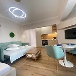 Solid Barrels Luxury Mamaia