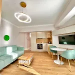 Solid Barrels Luxury Appartamento Mamaia