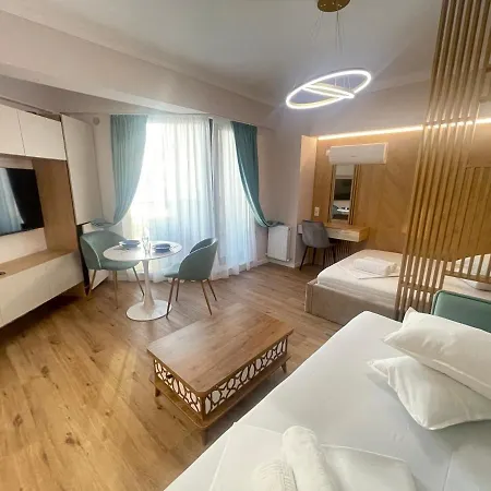 Solid Barrels Luxury Apartment Mamaia