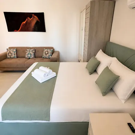 Solid Barrels Luxury Apartman