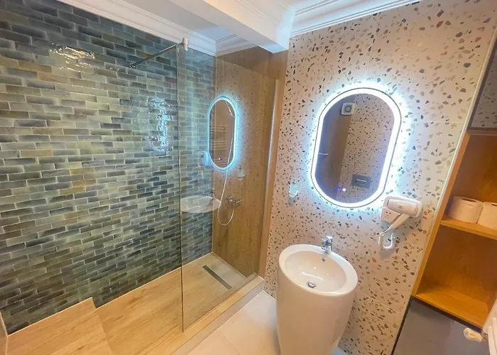 Solid Barrels Luxury Mamaia