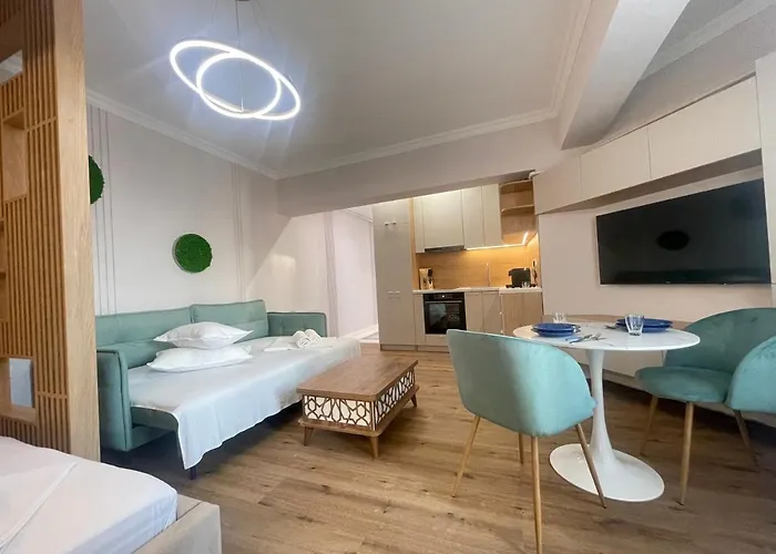 Solid Barrels Luxury Mamaia